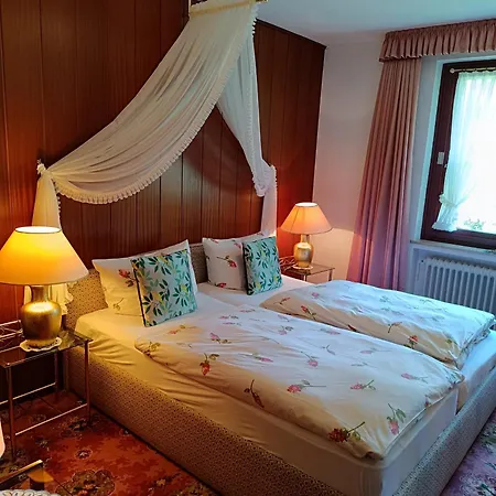 Wellness Und Romantik Helmboldt 4*