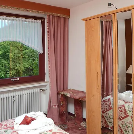 Wellness Und Romantik Helmboldt Hotel 4*