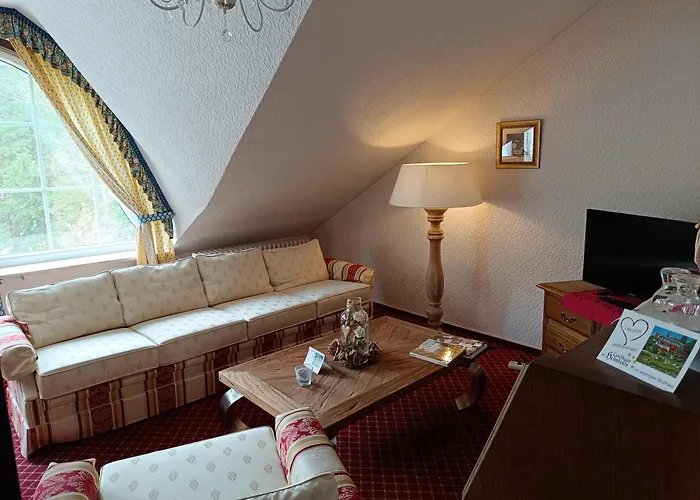 Wellness Und Romantik Helmboldt 5* 바트사흐사
